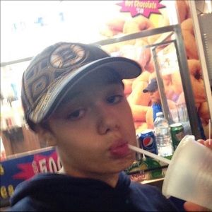 Meet your Posher, Sage